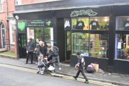 Grindhaus shop, located near Kind bar.