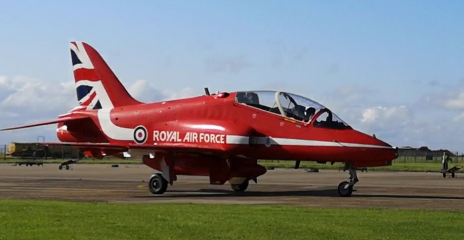 Red Arrows Plane