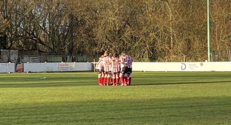 Lincoln City Women's Starting XI before a game; Photo: Yannick Stay