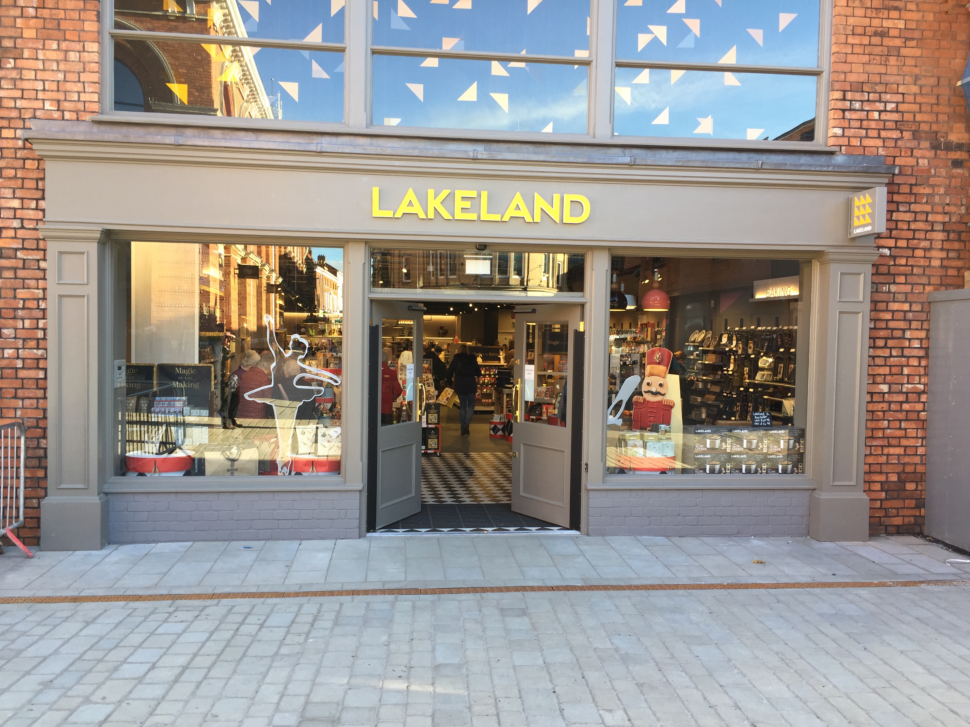 Cornhill Quarter welcomes new Lakeland shop – LSJ News
